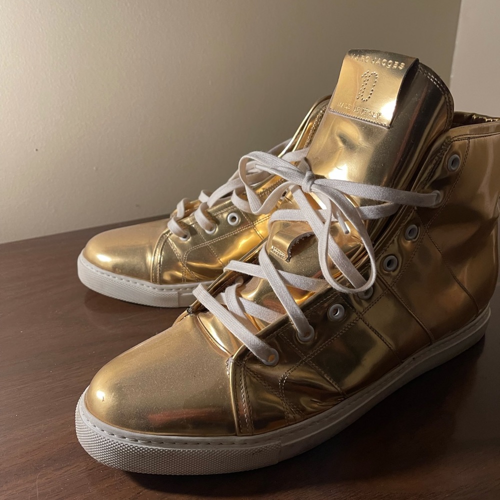 Gold Marc jacobs high top sneakers
